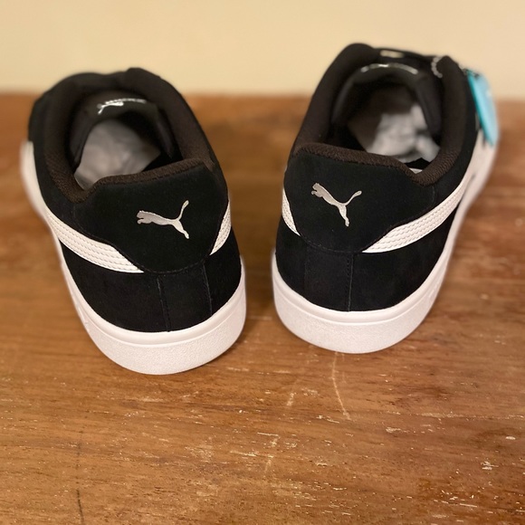 NIB Men’s Puma Smash v2 - Picture 8 of 9